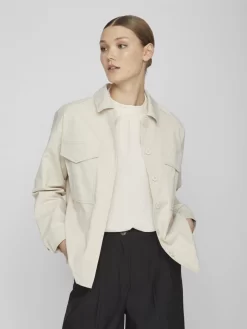 Vila Tussenjassen Tussenjas Dames Champagne -Vila 091307f3c81c1f22d8391506d4a43f21 scaled