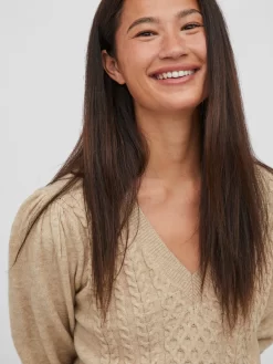 Vila Fijngebreide Truien Trui Ril Dames Beige -Vila 16d7153ac394de70705c93c884b719d9 scaled