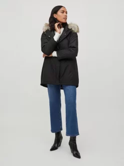 Vila Winterjassen Winterjas Loui Dames Zwart -Vila 1c75764c5e26d8408d176cb98dc9820d scaled