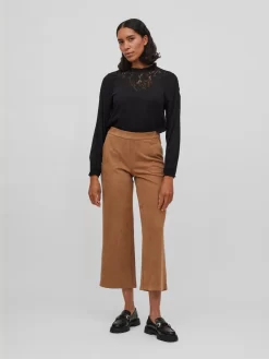 Vila Kanten Blouses Blouse Suvita Dames Zwart -Vila 237513eea040376445317b832fe98275 scaled