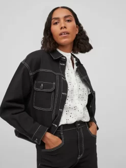 Vila Spijkerjasjes Tussenjas Dames Zwart 13 Vila Spijkerjasjes Tussenjas Dames Zwart -Vila 50adb58f7bf744e3f7427cc84fb29851 scaled