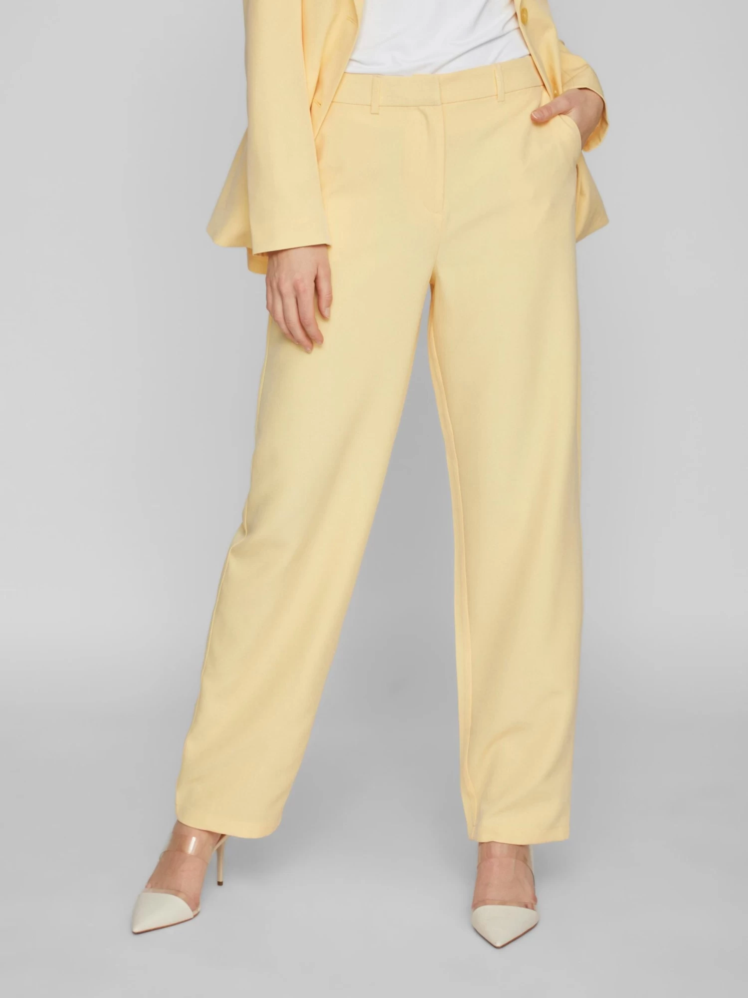 Vila Chinos Loosefit Chino Kamma Dames Pasteelgeel 3 Vila Chinos Loosefit Chino Kamma Dames Pasteelgeel - Afbeelding 3