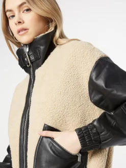 Vila Jassen Tussenjas Dames Beige 9 Vila Jassen Tussenjas Dames Beige -Vila 9c7e6f13d9baa6be032026000c24ac25 scaled