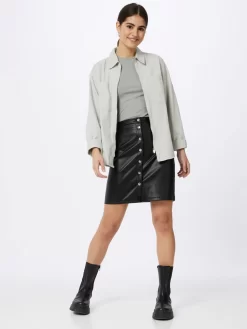 Vila Leren Rokken Rok VIPEN Dames Zwart 8 Vila Leren Rokken Rok VIPEN Dames Zwart -Vila 9f84cf344501499f513c41baf38a9b1a scaled