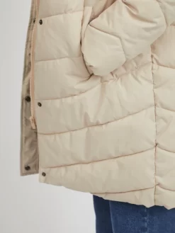 Vila Wintermantels Wintermantel Philipa Dames Crème -Vila a2af393d81735bd29e693013746e721a scaled