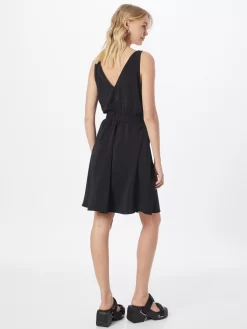 Vila Zomerjurken Zomerjurk KRISTINA LAIA Dames Zwart -Vila a8031d328dbf1962a769590d610affbe scaled