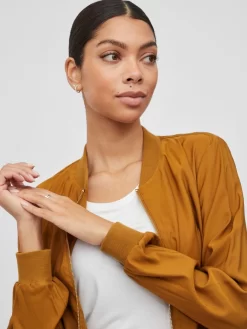 Vila Tussenjassen Tussenjas Dames Cognac -Vila ad5044d288bf18878c25b67a620cd5ae scaled