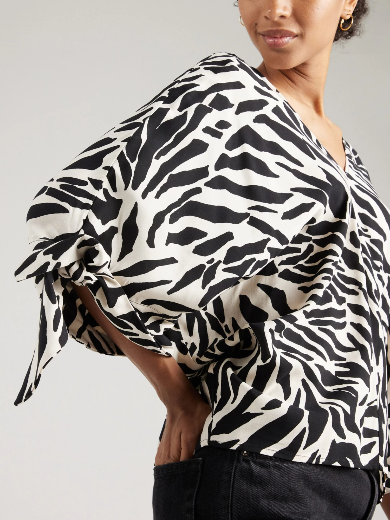 Vila Blouses Met Korte Mouw Blouse OMIE Dames Zwart 2 Vila Blouses Met Korte Mouw Blouse OMIE Dames Zwart - Afbeelding 2