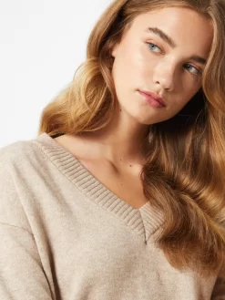 Vila Fijngebreide Truien Trui Ril Dames Beige / Taupe 9 Vila Fijngebreide Truien Trui Ril Dames Beige / Taupe -Vila cb3f191ab442ec00bc51ef3d87a07a8e scaled