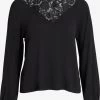 Vila Kanten Blouses Blouse Suvita Dames Zwart