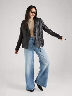 Leren Jassen Tussenjas BEA Dames Zwart 9 Leren Jassen Tussenjas BEA Dames Zwart -Vila e58073bf713f551903a6ca7f04101bad scaled