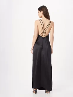 Avondjurken Avondjurk MADELYN Dames Zwart -Vila f73975f31b32eaf412af6c8d41a431a6 scaled